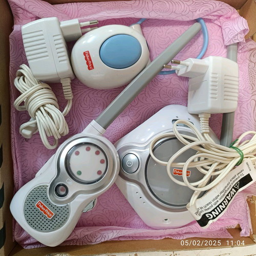 Fisher Price baby monitor like new