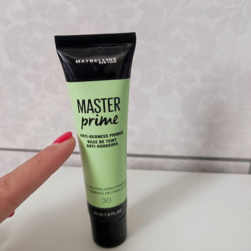 Maybelline Face Primer in Cream Form Antiredness