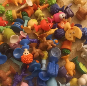 Stickeez lidl 74 φιγούρες