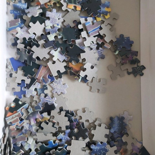 Puzzle with planets like new, 250 pieces