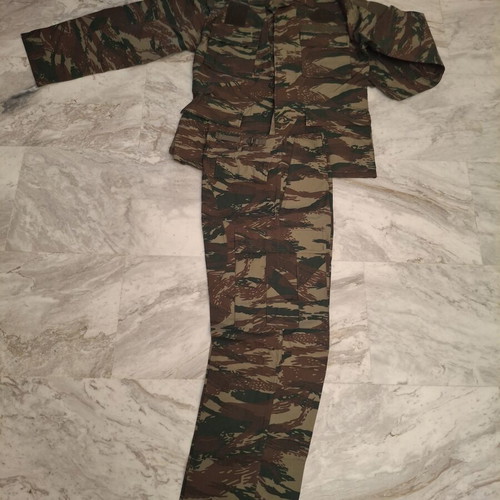 Military camouflage set used, 3 variations, medium size