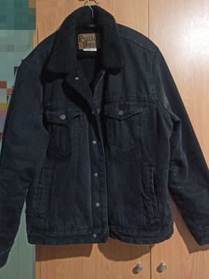 Ανδρικό μπουφάν μεταχειρισμένο, μαύρο, μέγεθος L από Pull and Bear