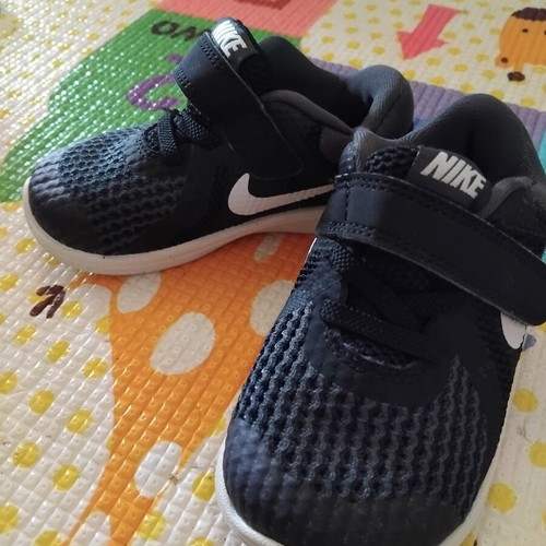 Nike Revolution 4 Toddler Shoes New Size 22