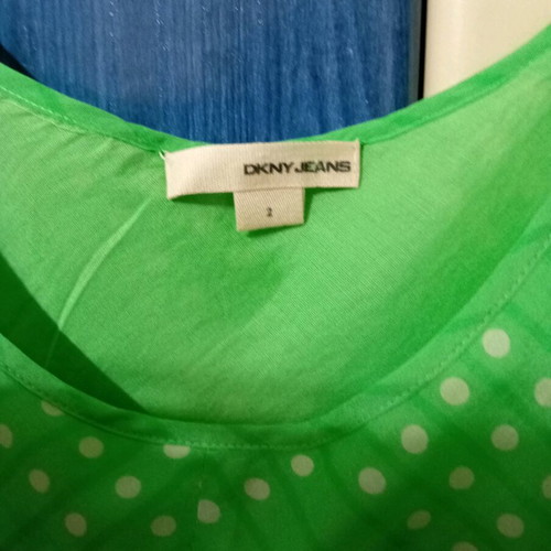 DKNY airy dress green like new with pockets and zipper