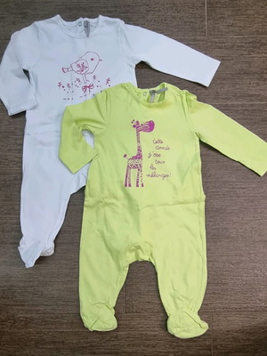 Set of 2 full-body baby rompers used, 12 months, Orchestra