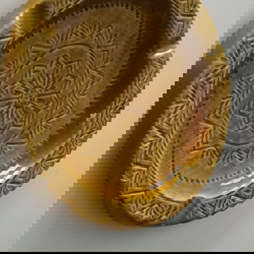 Κεραμικό τασάκι vintage αριθμημένο μεταχειρισμένο με μικρή φθορά