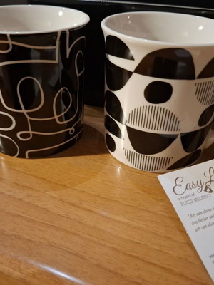 Atmosphere Graffiti ceramic mug set 2 pieces new