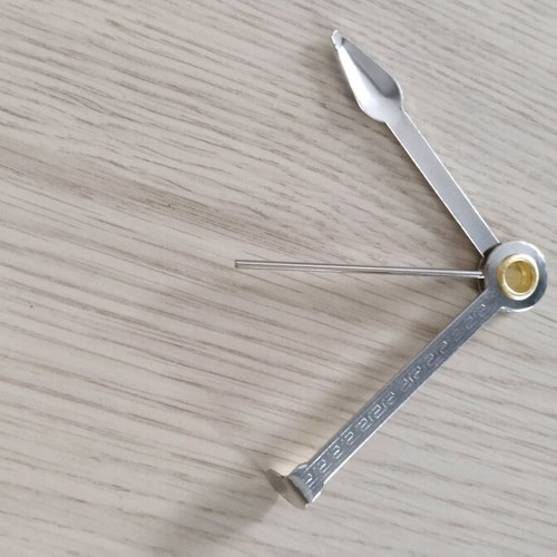Cleaning knife for smoking products new