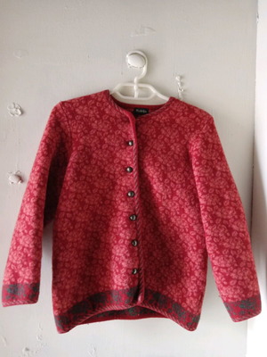 Wool cardigan like new, red with buttons