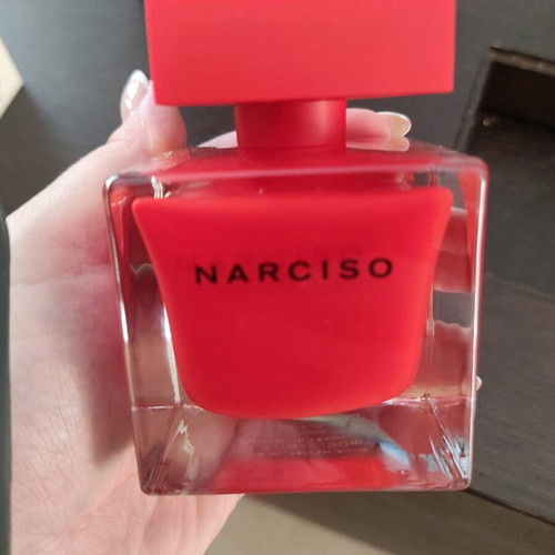 Narciso Rouge Eau de Parfum 90ml new, authentic