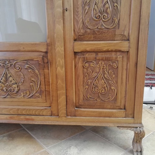 Vintage solid walnut bookcase used furniture with Queen Anne legs