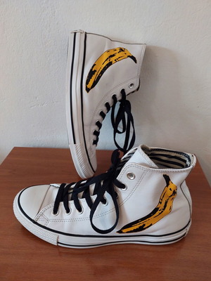 Converse Chuck Taylor Andy Warhol leather Hi Tops like new, size 40, white and yellow