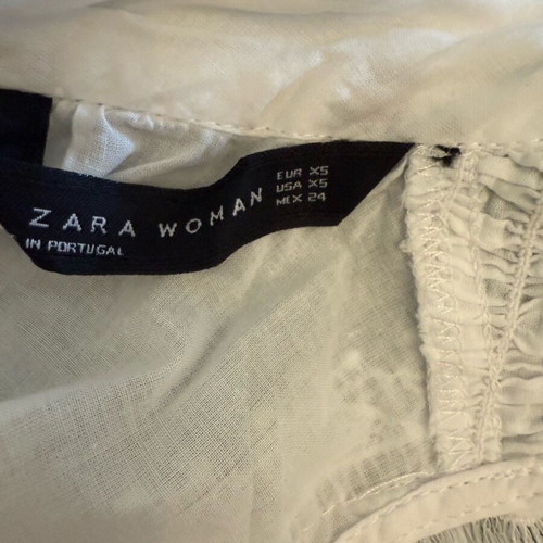 Zara sleeveless poplin top like new, white with lace details