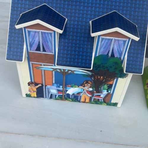 Toy houses set of 2