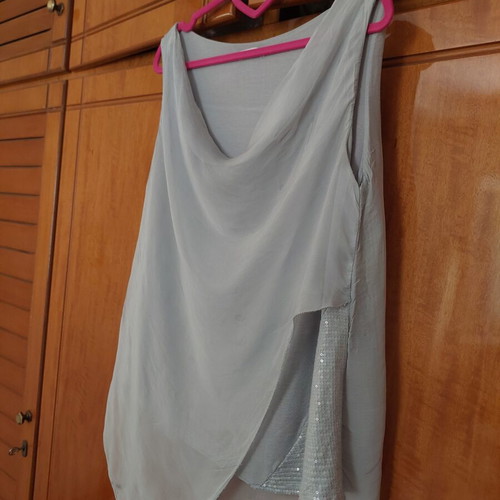 Silk blouse like new, grey and blue, size M-L