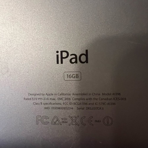 iPad used with broken display for parts