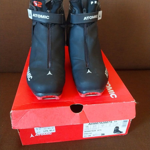 Atomic Pro S2 Nordic Ski Boots like new, compatible with Salomon
