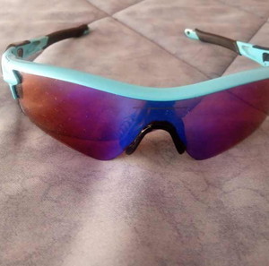 oakley radarlock