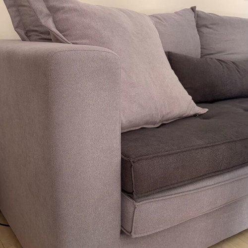 Two-seater sofa like new with reversible gray seat