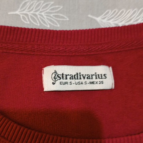 Stradivarius blouse like new, size S, burgundy with zippers