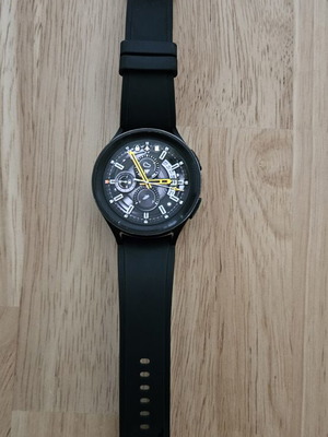 Samsung Galaxy Watch 5 Pro 45 mm used, good condition
