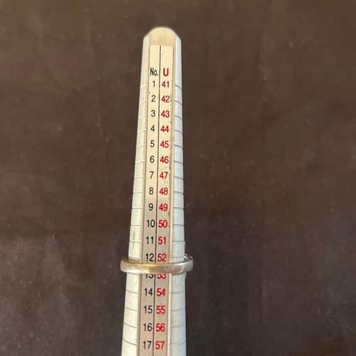 Vintage silver ring like new