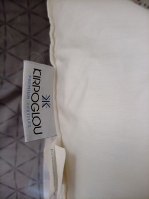 Sleeping pillow