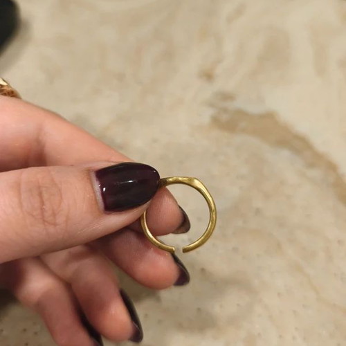 Ethnasia ring new, gold color