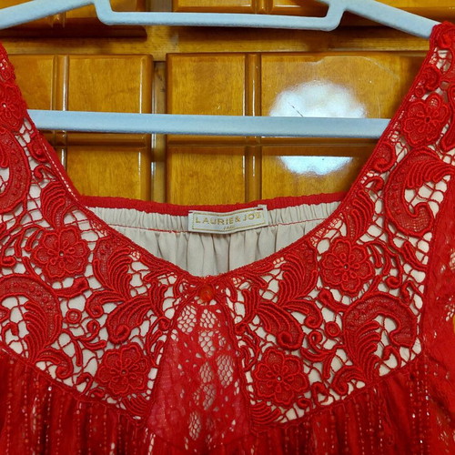 Laurie & Joe lace embroidered evening dress like new, size L