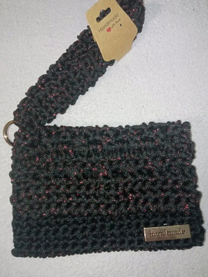 Handmade knitted handbag new, black-red
