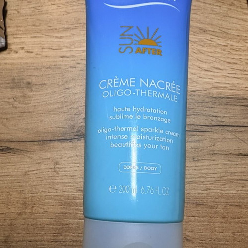 Biotherm Crème Nacrée body cream