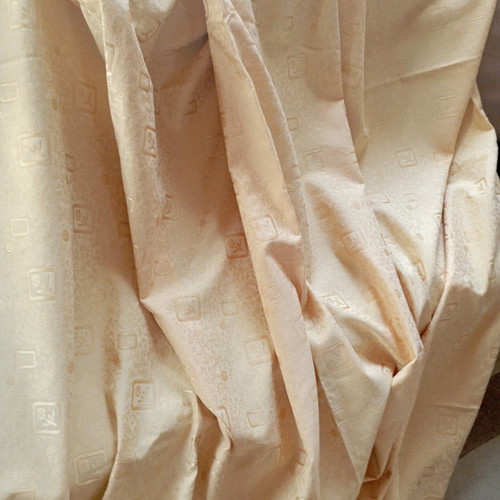 Curtain shading used, yellow with wide tape, 2.90x1.90 m