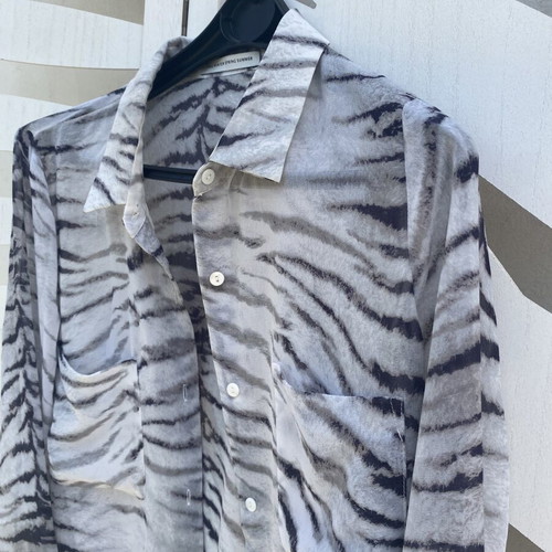Animal Print Women Shirt like new, size S, polyester chiffon