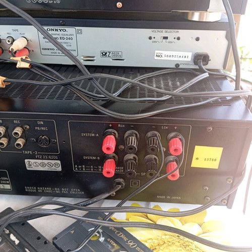 Stereo cassette deck used, amplifier, equalizer