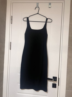 Zara black midi dress, size M