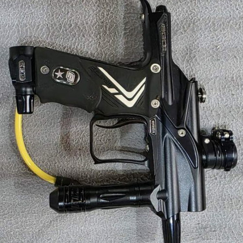 Paintball guns like new, Planet Eclipse Etek 3, WGP Karnivol Auto Cocker Pro Series, WGP E-Orracle Autococker