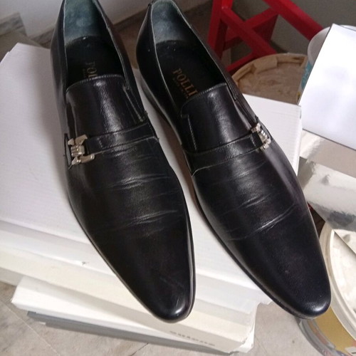 Valentino men's shoes scarps like new size 40.5