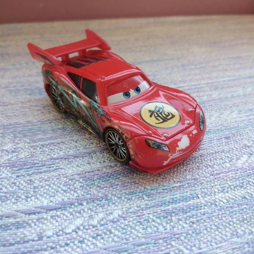 Disney Cars Dragon Lightning McQueen Tokyo used