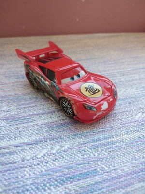Disney Cars Dragon Lightning McQueen Tokyo used