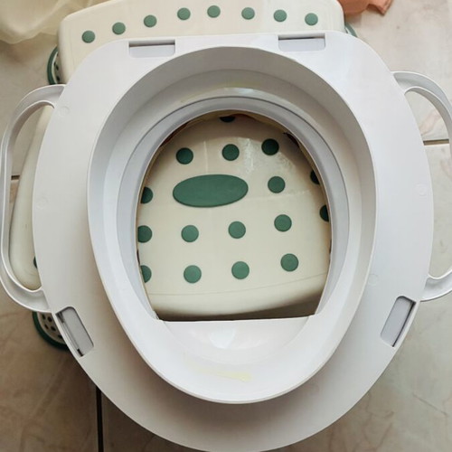Children's Step Stool and Toilet Chair like new