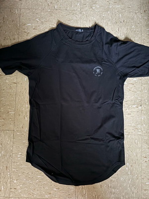 Black short-sleeve shirt used, size Medium
