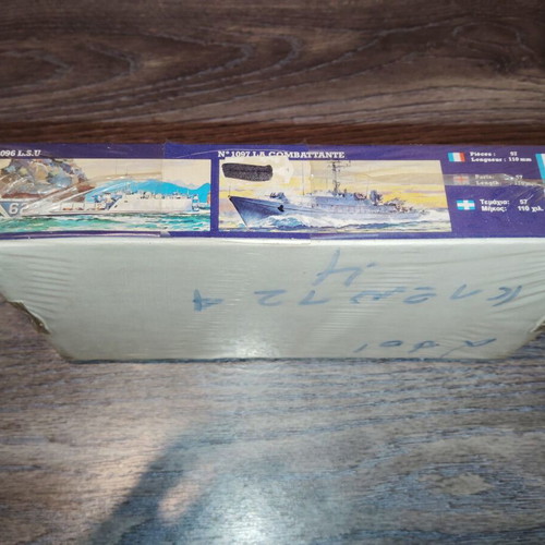 Modeling set from Greek company Lyra and Heller