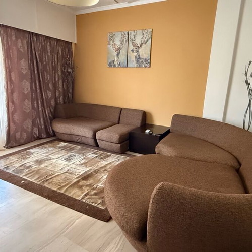 Sofa used, 2.5 m by 1.7 m, adjustable width 1.1 m