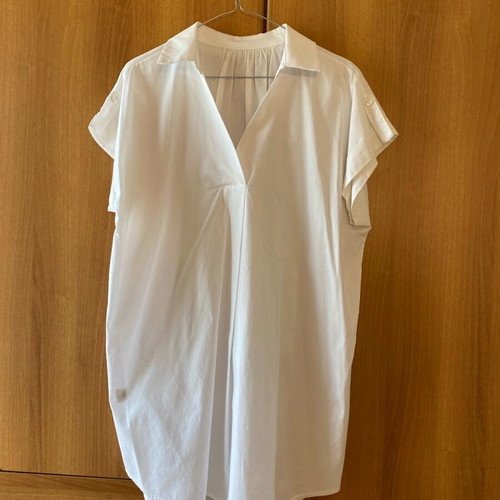 White long shirt-tunic new, one size, cotton blend