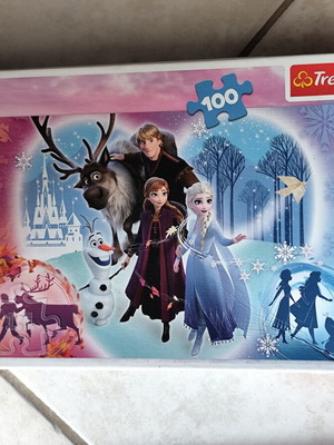 Frozen children's puzzle used