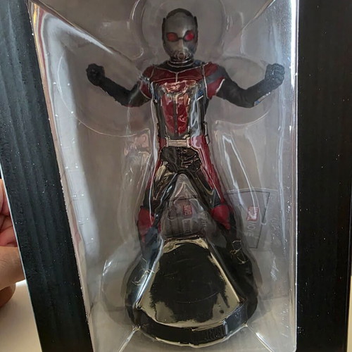 Marvel Movie Collection Ant-Man XL figure and magazine like new