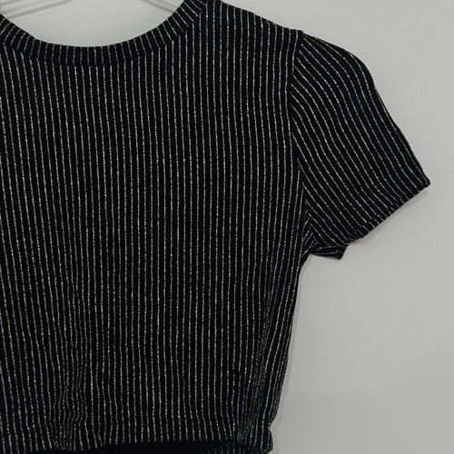 Crop top with shimmer size S like new, black