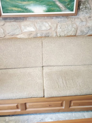 Vintage sofa like new with two storage compartments