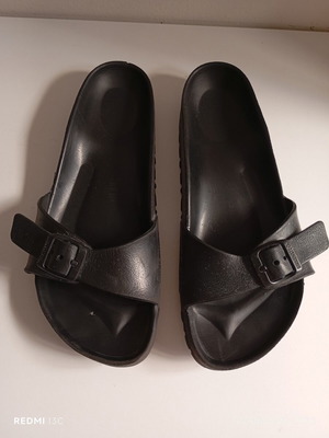 Birkenstock γυναικεία σανδάλια μεταχειρισμένα, νούμερο 38, μαύρα