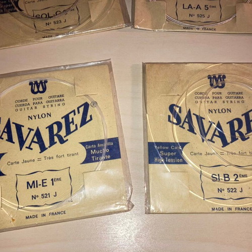 Savarez guitar strings set of 4 used